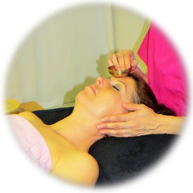 MASSAGE FACIAL INDIEN